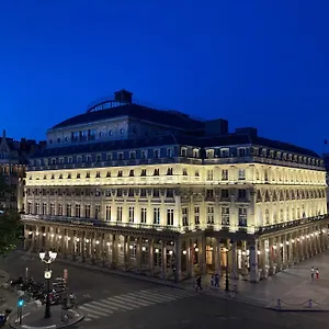 Palais Royal Apartament